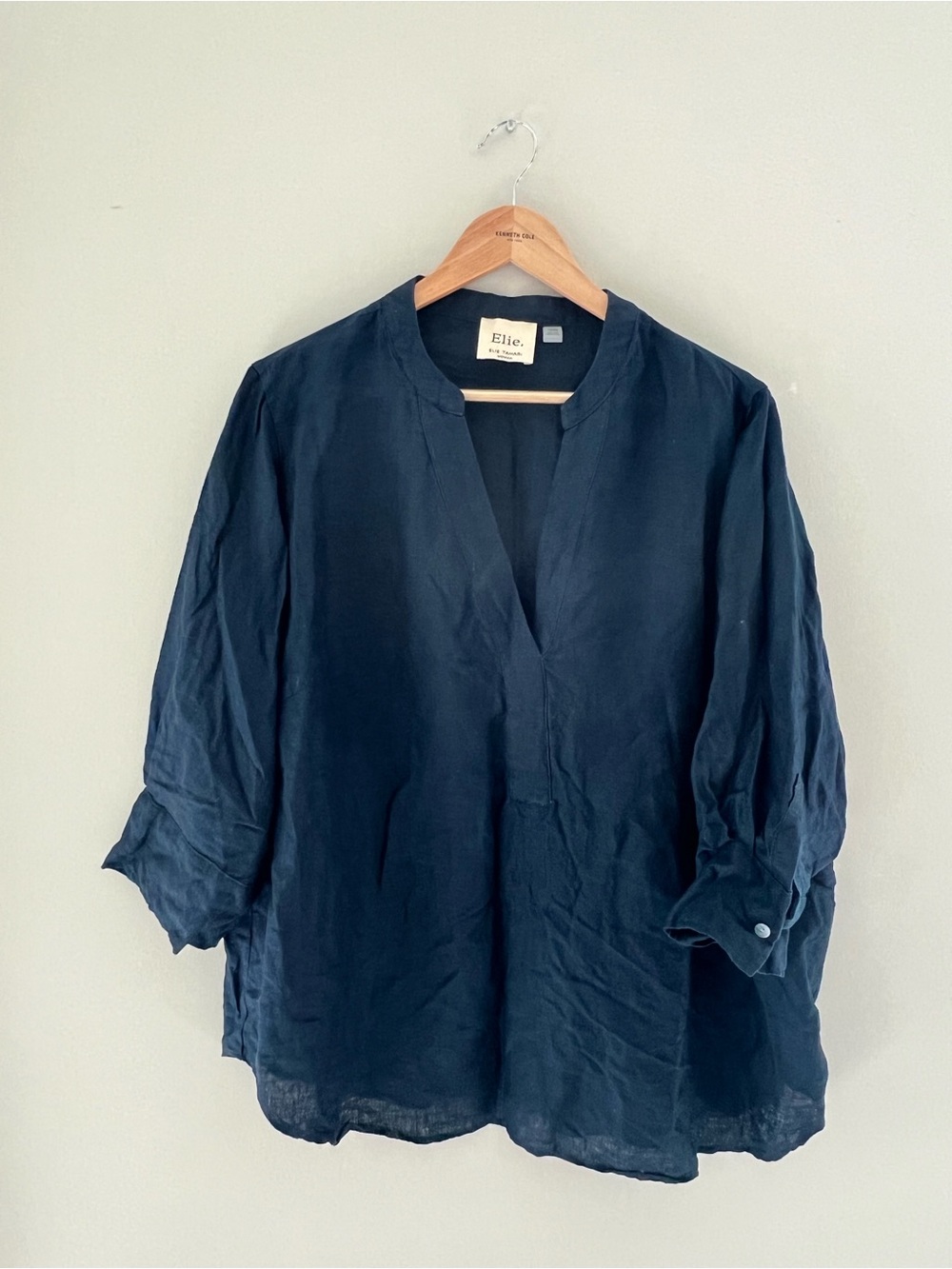 ELIE TAHARI WOMAN 100% Linen Tunic Top Plus Size 1X Blue V Neck